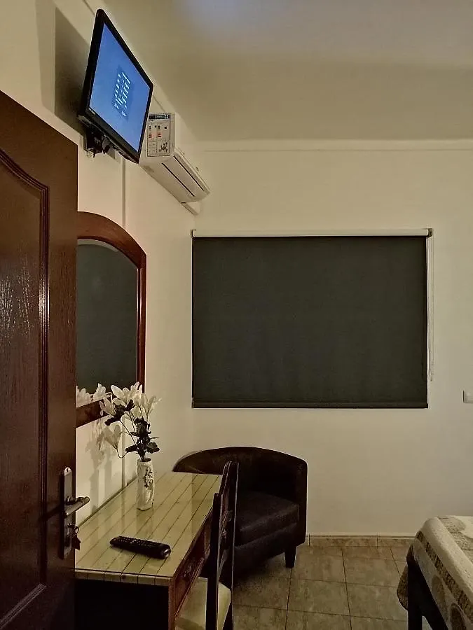 Guest house Hostel Boutique Marisol Monte Gordo